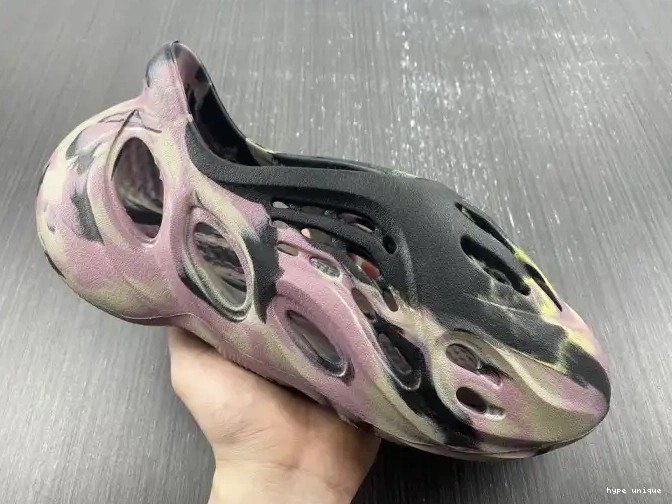 hype MX Foam Carbon Adidas Yeezy IG9562 RNR 0530